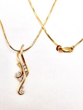 Na Hoku Large Waterfall Pendant Necklace